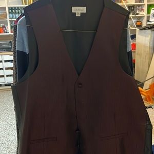 Calvin Klein Mens burgundy boutique